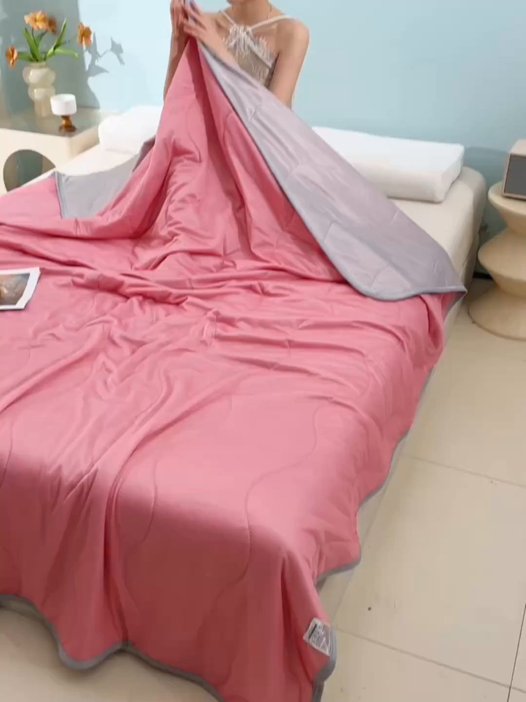 91家纺网 家纺一手货源 找家纺 预言家纺 2026新款深睡双感双重凉感丝夏凉被被子被芯 海洋豆沙