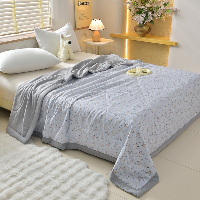 91家纺网 家纺一手货源 找家纺 预言家纺 2026新款云朵棉印花夏被空调被被子被芯夏凉被 蜜语-灰