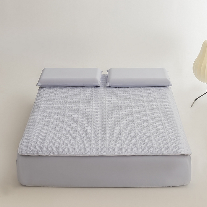 91家纺网 家纺一手货源 找家纺 （总）恩和家纺 2026新款锦氨凉感丝夹棉床护垫