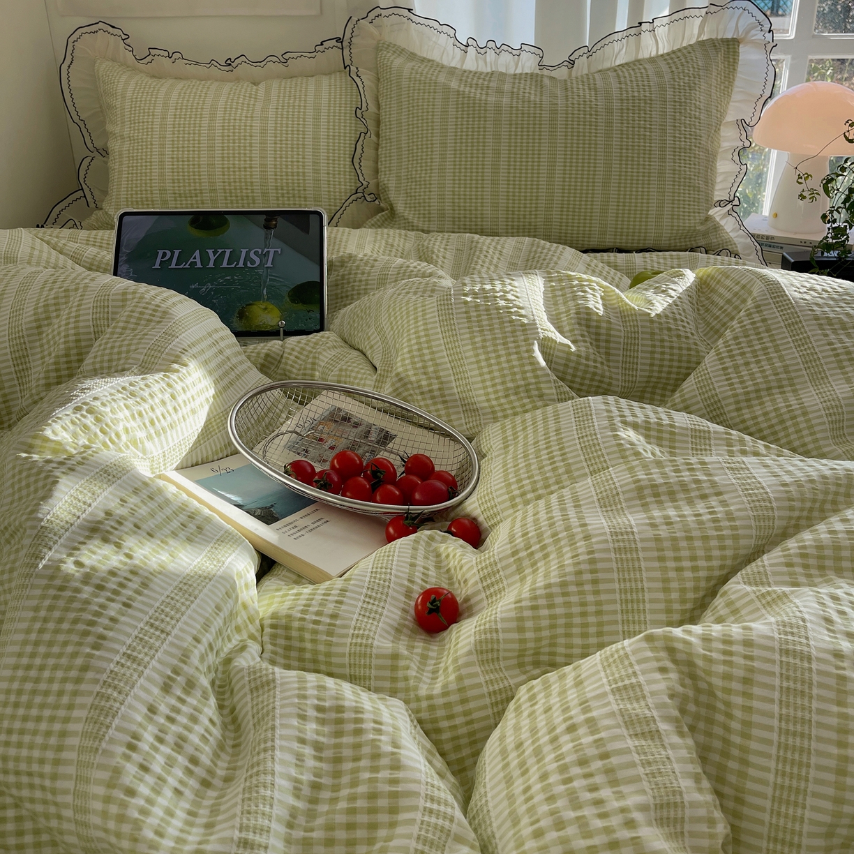 91家纺网 家纺一手货源 找家纺 （总）首尔家纺 2026春夏新款小清新色织提花格子花边款床单床盖款四件套蜜格系列