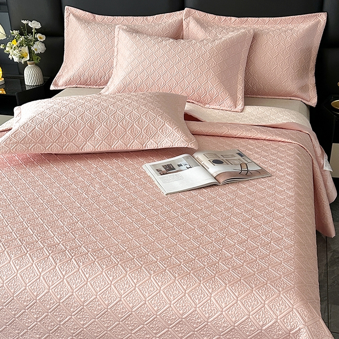 91家纺网 家纺一手货源 找家纺 欧夏家纺 2026新款欧式夏季凉感莱赛尔天丝床盖三件套夹棉床盖床褥直播供货 美玉色