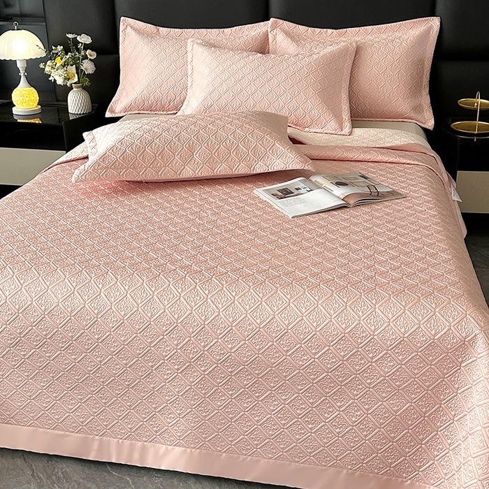 91家纺网 家纺一手货源 找家纺 欧夏家纺 2026新款欧式夏季凉感莱赛尔天丝床盖三件套夹棉床盖床褥直播供货 美玉色