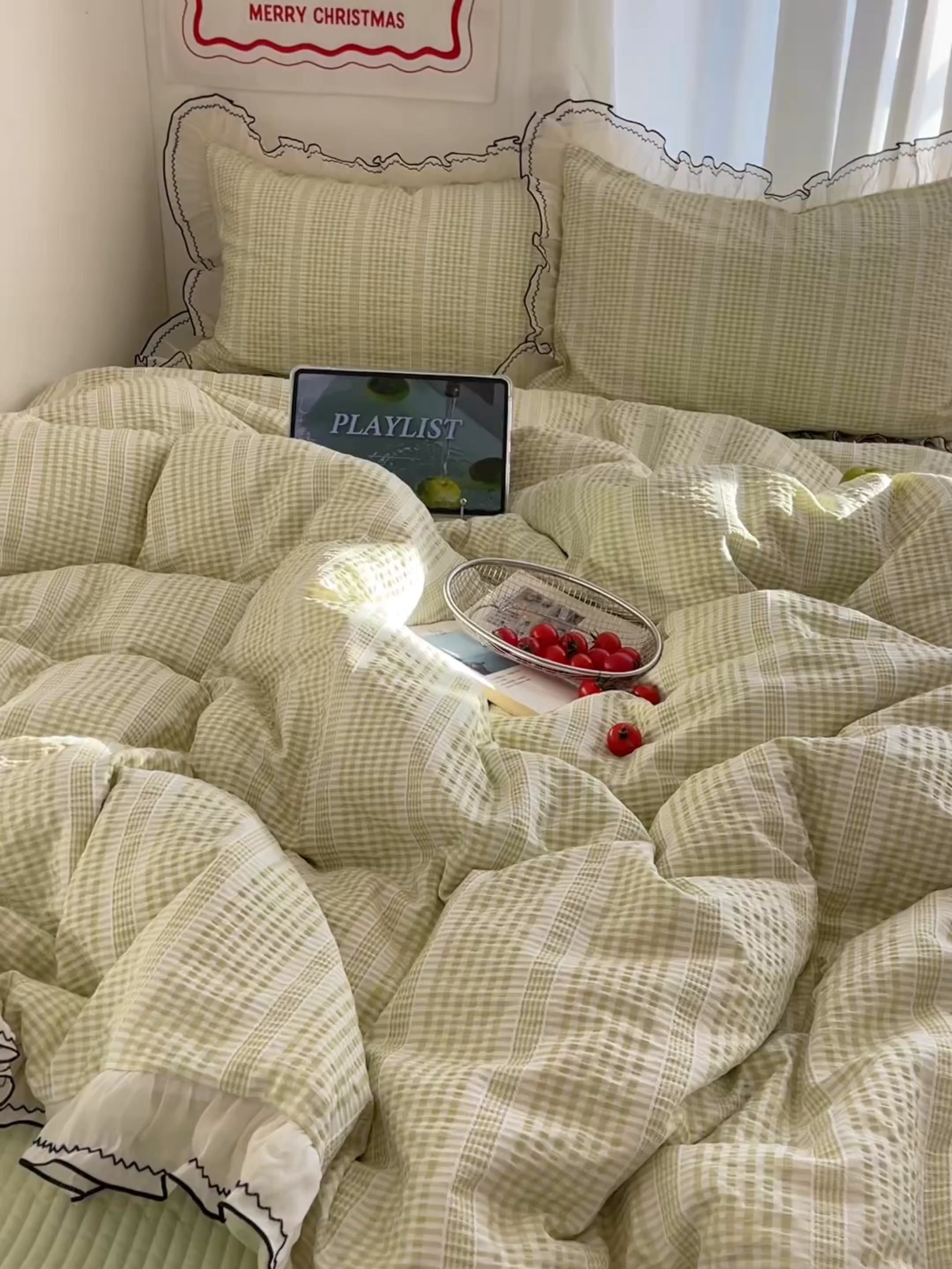 91家纺网 家纺一手货源 找家纺 （总）首尔家纺 2026春夏新款小清新色织提花格子花边款床单床盖款四件套蜜格系列