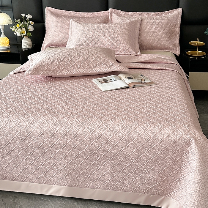 91家纺网 家纺一手货源 找家纺 欧夏家纺 2026新款欧式夏季凉感莱赛尔天丝床盖三件套夹棉床盖床褥直播供货 樱桃紫