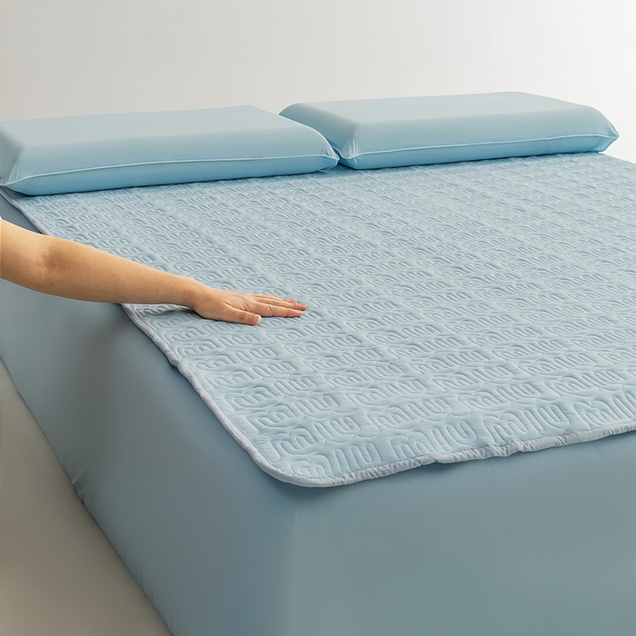 91家纺网 家纺一手货源 找家纺 （总）恩和家纺 2026新款锦氨凉感丝夹棉床护垫