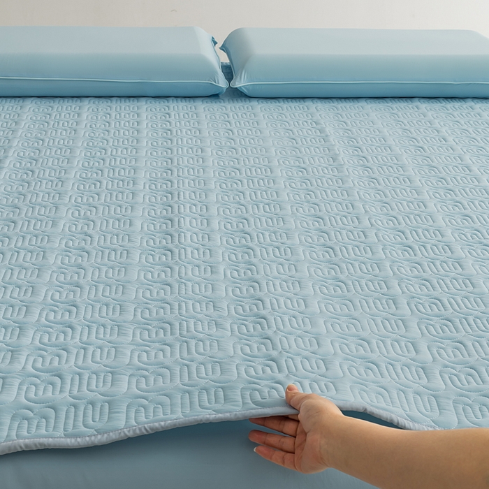 91家纺网 家纺一手货源 找家纺 （总）恩和家纺 2026新款锦氨凉感丝夹棉床护垫