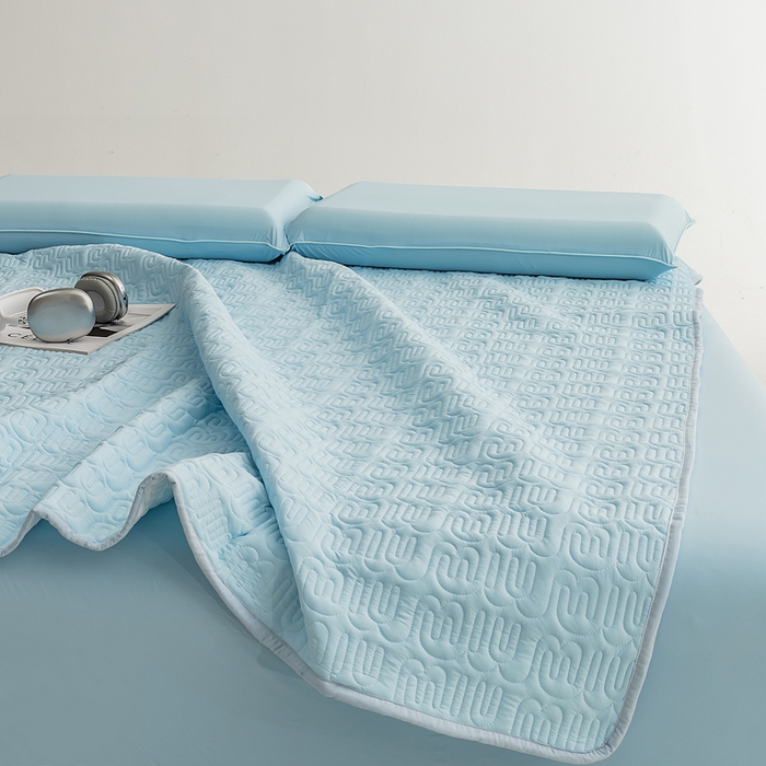 91家纺网 家纺一手货源 找家纺 （总）恩和家纺 2026新款锦氨凉感丝夹棉床护垫