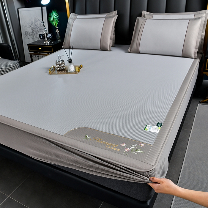 91家纺网 家纺一手货源 找家纺 小牛席业 2026新款艾草清香冰丝席（床笠款）凉席藤席冰藤席冰丝席竹席草席空调席乳胶席豆豆席 艾草清香冰丝席（床笠款）-灰色