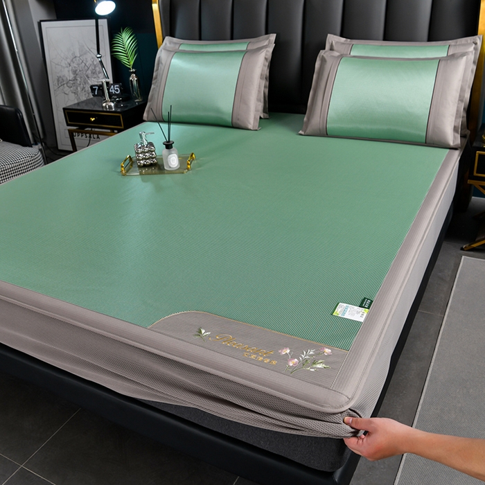 91家纺网 家纺一手货源 找家纺 小牛席业 2026新款艾草清香冰丝席（床笠款）凉席藤席冰藤席冰丝席竹席草席空调席乳胶席豆豆席 艾草清香冰丝席（床笠款）-绿色