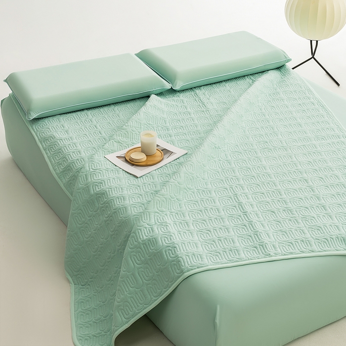 91家纺网 家纺一手货源 找家纺 恩和家纺 2026新款锦氨凉感丝夹棉床护垫 冰美式凉感垫 浅浅绿