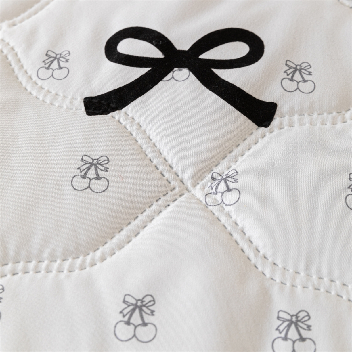 91家纺网 家纺一手货源 找家纺 伊凡 2025新款亲肤磨毛印花夏凉被空调被子薄盖毯被 简约蝴蝶