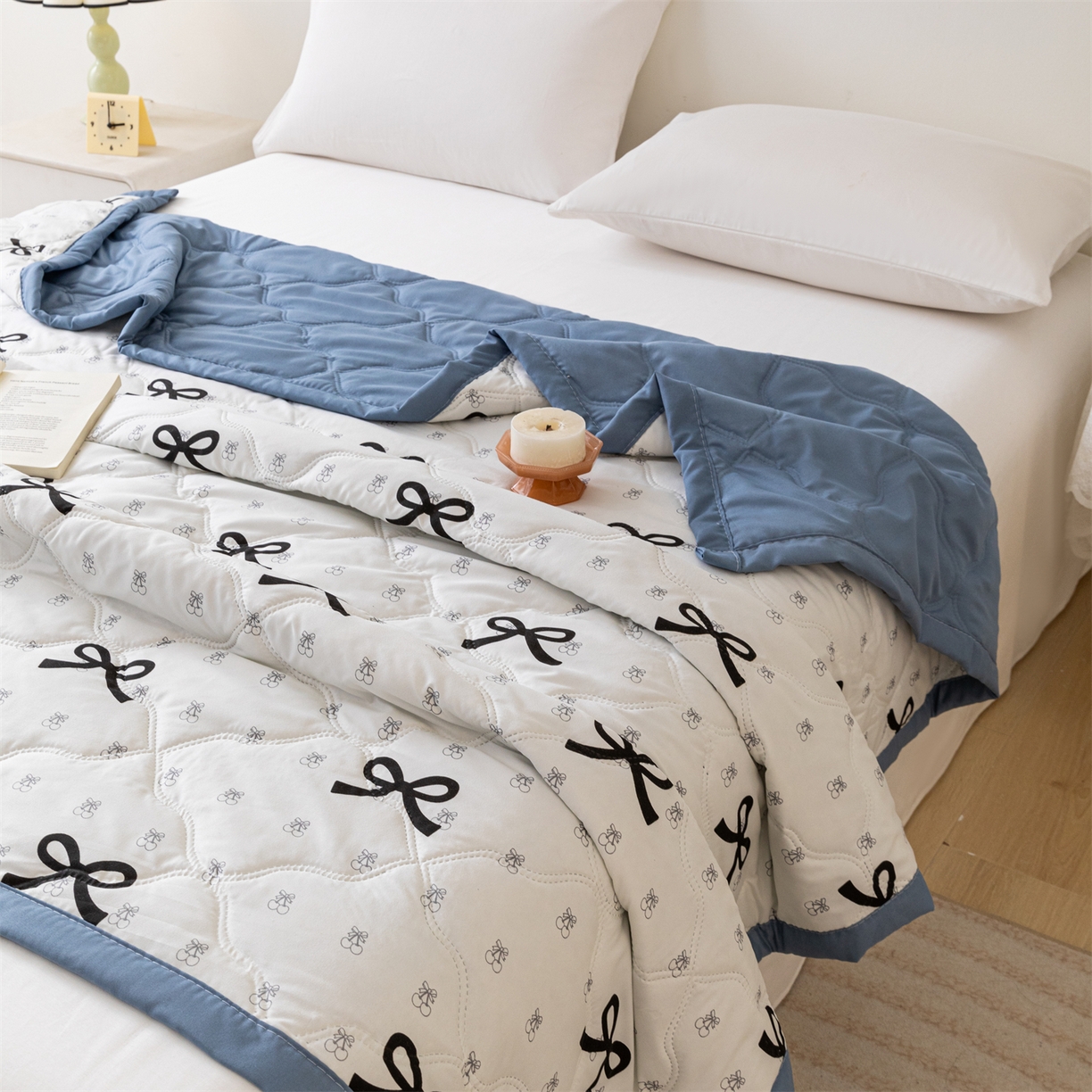 91家纺网 家纺一手货源 找家纺 伊凡 2025新款亲肤磨毛印花夏凉被空调被子薄盖毯被 简约蝴蝶