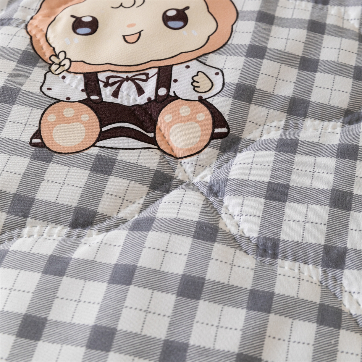 91家纺网 家纺一手货源 找家纺 伊凡 2025新款亲肤磨毛印花夏凉被空调被子薄盖毯被 卡通格