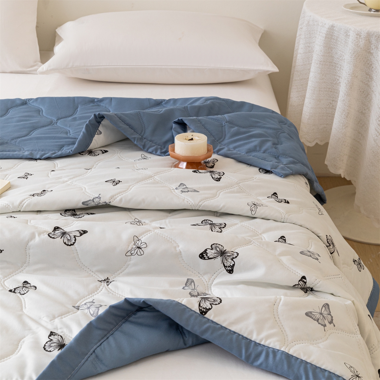 91家纺网 家纺一手货源 找家纺 伊凡 2025新款亲肤磨毛印花夏凉被空调被子薄盖毯被 绚丽蝶韵