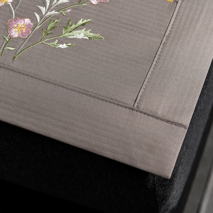 91家纺网 家纺一手货源 找家纺 小牛席业 2026新款艾草清香冰丝席系列凉席藤席冰藤席冰丝席竹席草席空调席乳胶席豆豆席 艾草清香冰丝席-咖色