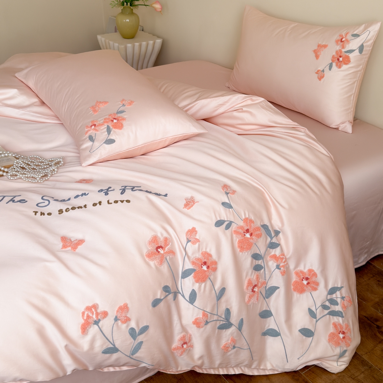 91家纺网 家纺一手货源 找家纺 （总）优彩 2026春夏新款A类100支长绒棉毛巾绣四件套系列