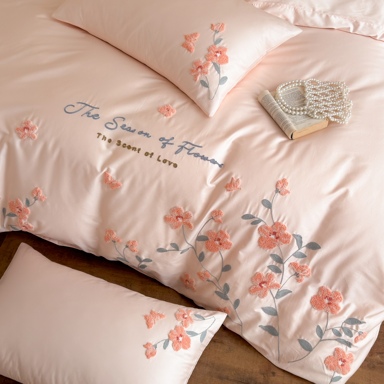 91家纺网 家纺一手货源 找家纺 （总）优彩 2026春夏新款A类100支长绒棉毛巾绣四件套系列