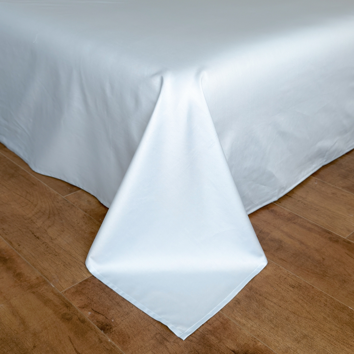 91家纺网 家纺一手货源 找家纺 优彩 2026春夏新款A类100支长绒棉毛巾绣四件套系列 醉花阴-蓝