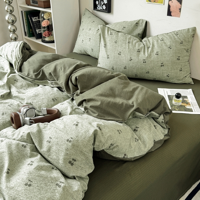 91家纺网 家纺一手货源 找家纺 雅阁尔家纺 2026新款轻奢复古美拉德风泡芙棉四件套水洗棉双层纱床单被套学生宿舍三件套床笠款 绿樱