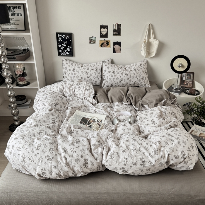 91家纺网 家纺一手货源 找家纺 雅阁尔家纺 2026新款轻奢复古美拉德风泡芙棉四件套水洗棉双层纱床单被套学生宿舍三件套床笠款 素蝶吟