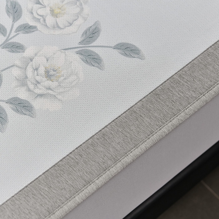 91家纺网 家纺一手货源 找家纺 小牛席业 2025新款加厚款-碳光凉感冰丝席系列（床笠款）凉席藤席冰藤席冰丝席竹席空调席草席乳胶席凉感豆豆席三 清馨玫瑰（床笠款）