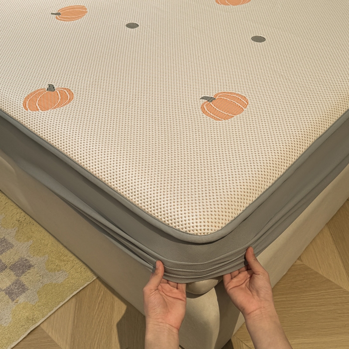 91家纺网 家纺一手货源 找家纺 凯罗 2026新款卡通实拍小红书爆款凉豆豆绣花凉席床笠可水洗床笠席子 小南瓜-桔