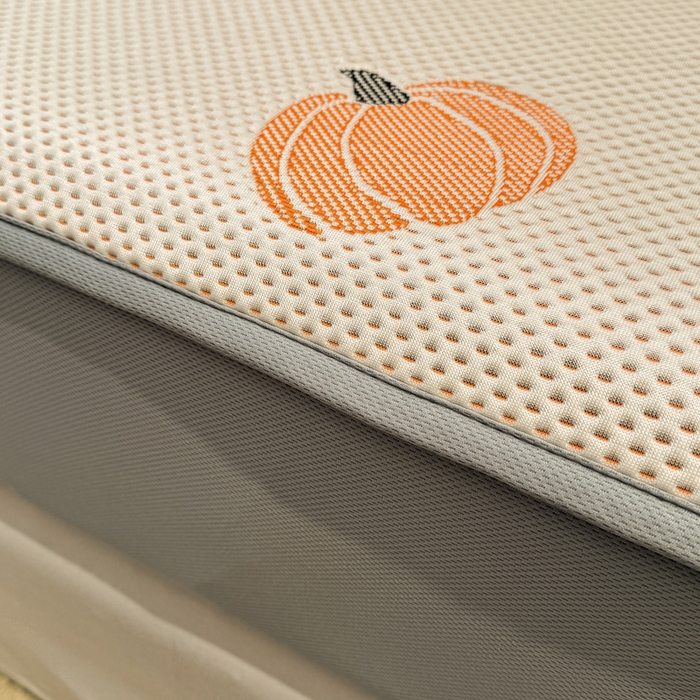 91家纺网 家纺一手货源 找家纺 凯罗 2026新款卡通实拍小红书爆款凉豆豆绣花凉席床笠可水洗床笠席子 小南瓜-桔