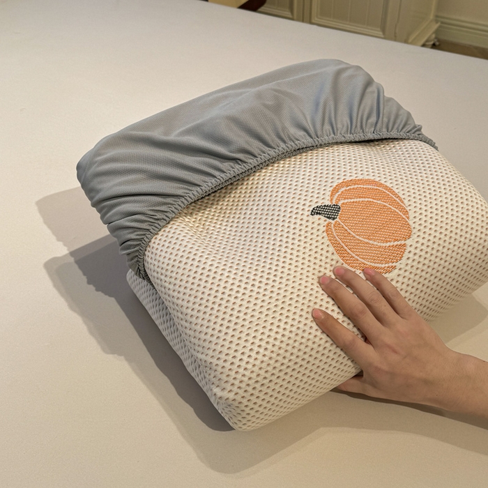 91家纺网 家纺一手货源 找家纺 凯罗 2026新款卡通实拍小红书爆款凉豆豆绣花凉席床笠可水洗床笠席子 小南瓜-桔