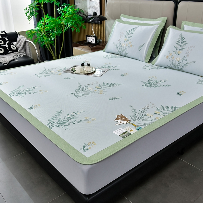 91家纺网 家纺一手货源 找家纺 小牛席业 2025新款加厚款-碳光凉感冰丝席系列（床笠款）凉席藤席冰藤席冰丝席竹席空调席草席乳胶席凉感豆豆席三 仙仙草（床笠款）