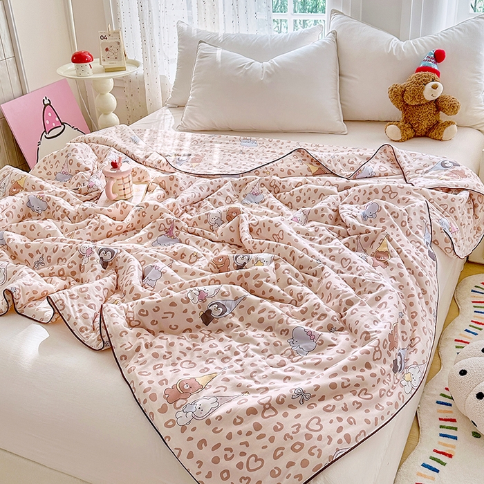 91家纺网 家纺一手货源 找家纺 优迈 2026新款A类针织棉嘟嘟被夏被春秋被空调被儿童学生被子被芯 星星豹纹咖