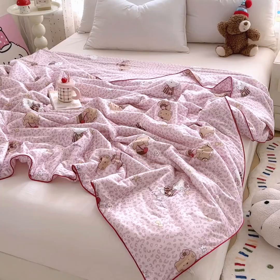 91家纺网 家纺一手货源 找家纺 优迈 2026新款A类针织棉嘟嘟被夏被春秋被空调被儿童学生被子被芯 粉粉豹纹猫