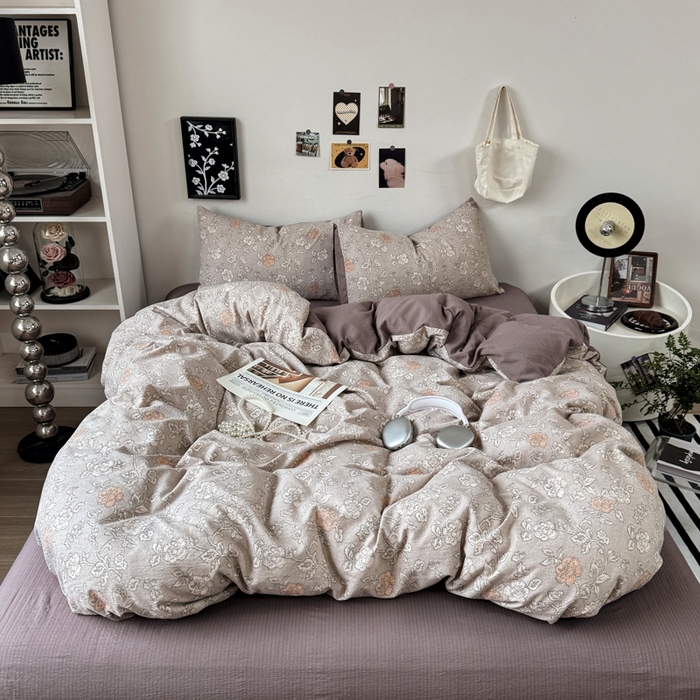 91家纺网 家纺一手货源 找家纺 雅阁尔家纺 2026新款复古美拉德风泡芙棉双层纱床单床笠款水洗棉四件套学生宿舍三件套单被套 风华若诗