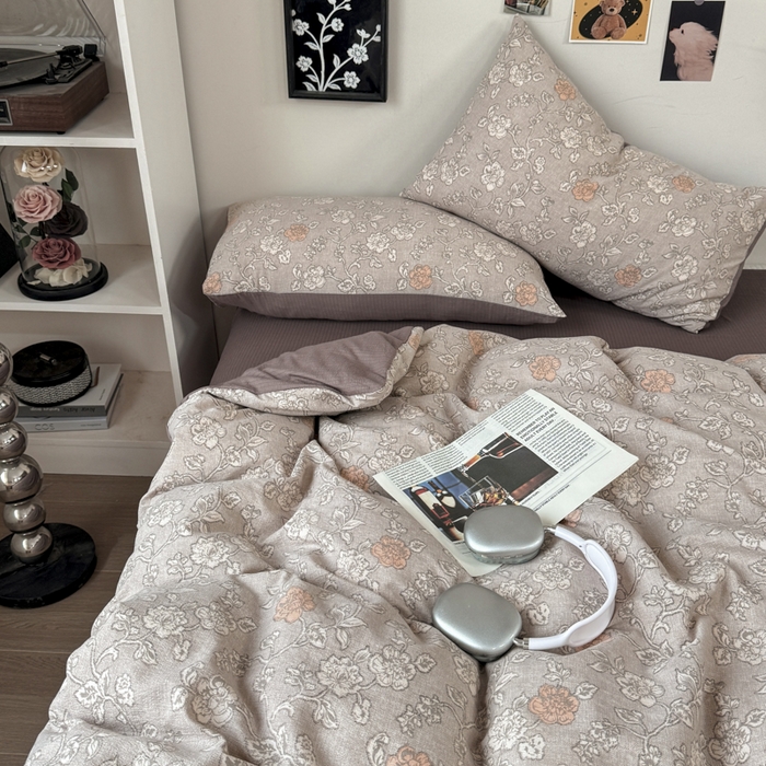 91家纺网 家纺一手货源 找家纺 雅阁尔家纺 2026新款复古美拉德风泡芙棉双层纱床单床笠款水洗棉四件套学生宿舍三件套单被套 风华若诗