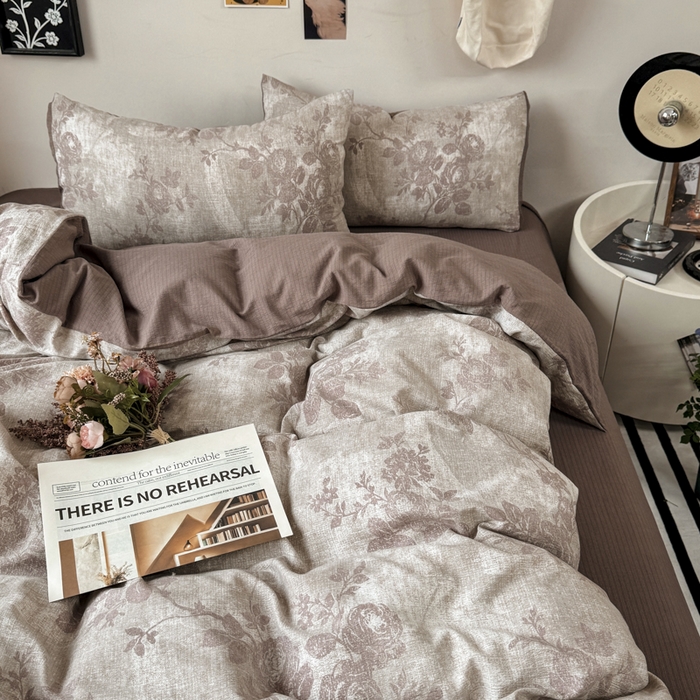 91家纺网 家纺一手货源 找家纺 雅阁尔家纺 2026新款复古美拉德风泡芙棉双层纱床单床笠款水洗棉四件套学生宿舍三件套单被套 知音咖