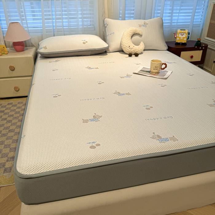 91家纺网 家纺一手货源 找家纺 凯罗 2026新款卡通实拍小红书爆款凉豆豆绣花凉席床笠可水洗床笠席子 小萌狗