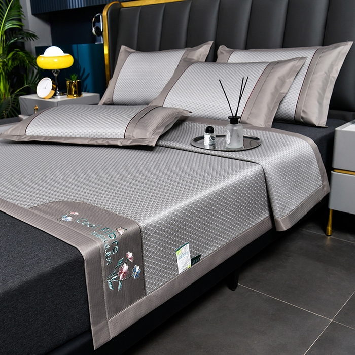 91家纺网 家纺一手货源 找家纺 小牛席业 【正宗凉感】2023新款小冰块-凉感冰丝席凉席藤席竹席乳胶席 小冰块-凉感冰丝席（灰色）