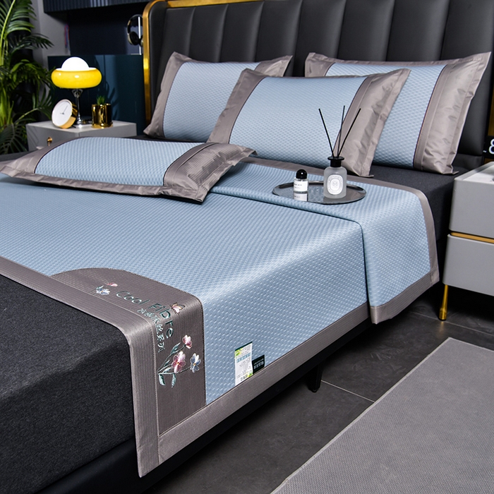 91家纺网 家纺一手货源 找家纺 小牛席业 【正宗凉感】2023新款小冰块-凉感冰丝席凉席藤席竹席乳胶席 小冰块-凉感冰丝席（蓝色）