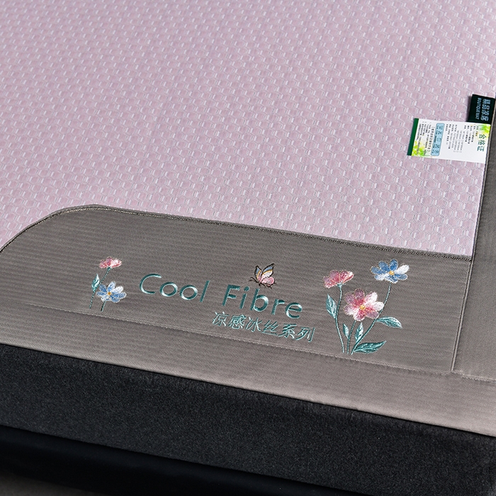 91家纺网 家纺一手货源 找家纺 小牛席业 【正宗凉感】2023新款小冰块-凉感冰丝席凉席藤席竹席乳胶席 小冰块-凉感冰丝席（粉色）