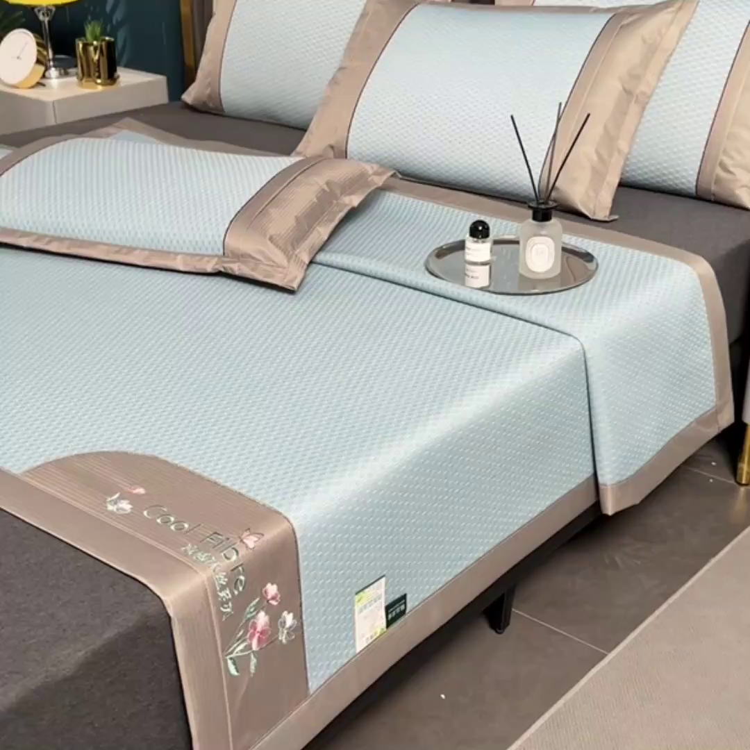 91家纺网 家纺一手货源 找家纺 小牛席业 【正宗凉感】2023新款小冰块-凉感冰丝席凉席藤席竹席乳胶席 小冰块-凉感冰丝席（蓝色）