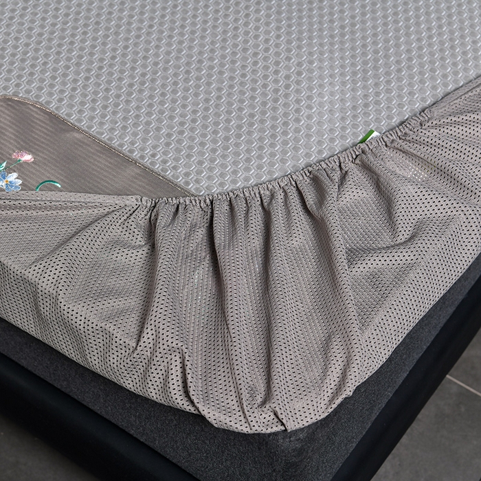 91家纺网 家纺一手货源 找家纺 小牛席业 【正宗凉感】2023新款小冰块-凉感冰丝席（床笠款）凉席藤席竹席乳胶席 小冰块-凉感冰丝席-床笠款（灰色）