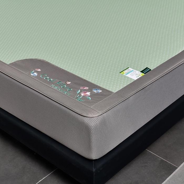 91家纺网 家纺一手货源 找家纺 小牛席业 【正宗凉感】2023新款小冰块-凉感冰丝席（床笠款）凉席藤席竹席乳胶席 小冰块-凉感冰丝席-床笠款（绿色）