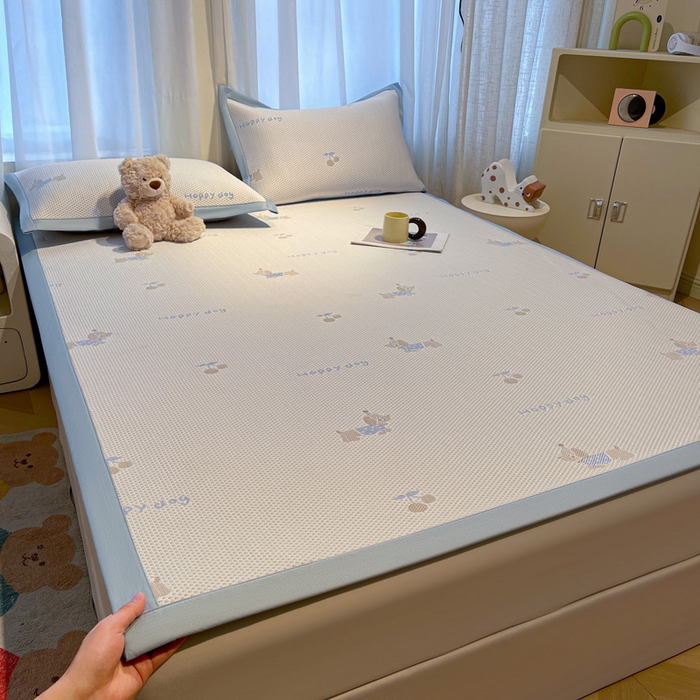 91家纺网 家纺一手货源 找家纺 凯罗 2026新款卡通实拍小红书爆款凉豆豆绣花床席可水洗床席席子 小萌狗