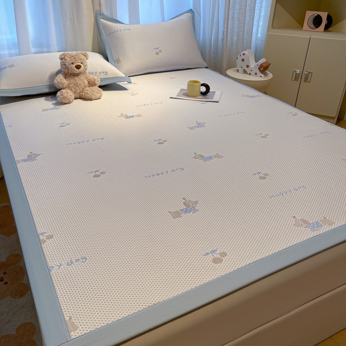 91家纺网 家纺一手货源 找家纺 凯罗 2026新款卡通实拍小红书爆款凉豆豆绣花床席可水洗床席席子 小萌狗