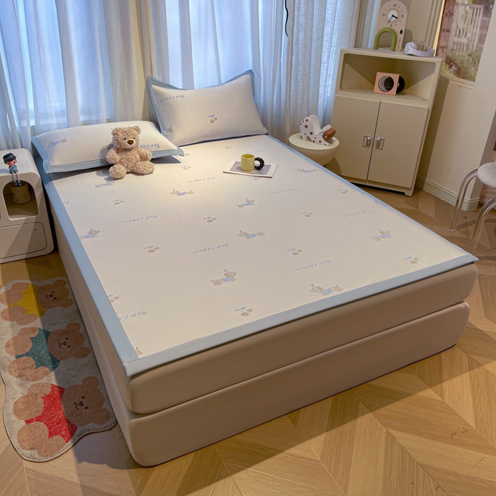 91家纺网 家纺一手货源 找家纺 凯罗 2026新款卡通实拍小红书爆款凉豆豆绣花床席可水洗床席席子 小萌狗