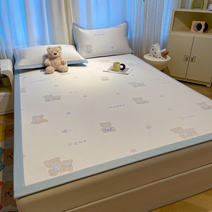 91家纺网 家纺一手货源 找家纺 凯罗 2026新款卡通实拍小红书爆款凉豆豆绣花床席可水洗床席席子 布丁萌萌熊