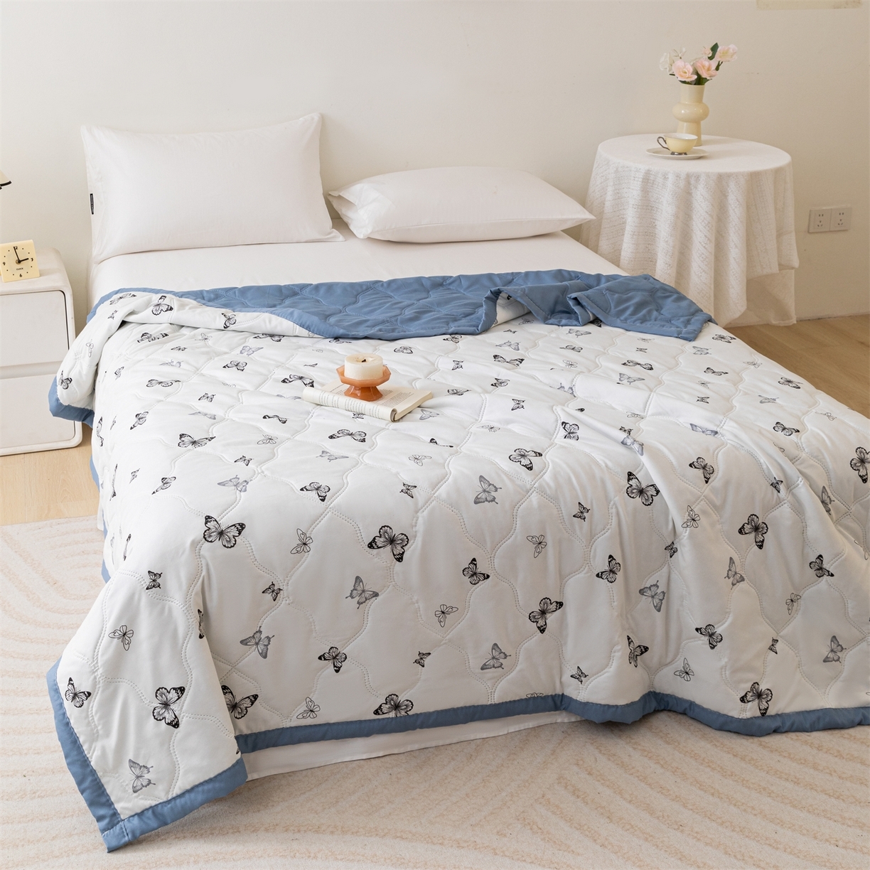 91家纺网 家纺一手货源 找家纺 （总）伊凡 2025新款亲肤磨毛印花夏凉被空调被子薄盖毯被