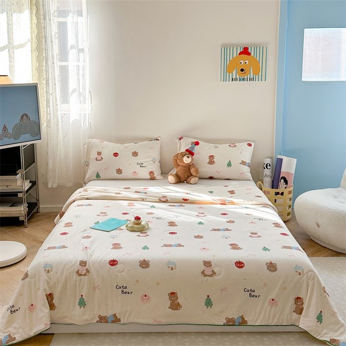 91家纺网 家纺一手货源 找家纺 暖生活 2026新款牛奶针织小清新大豆夏被 苹果小熊