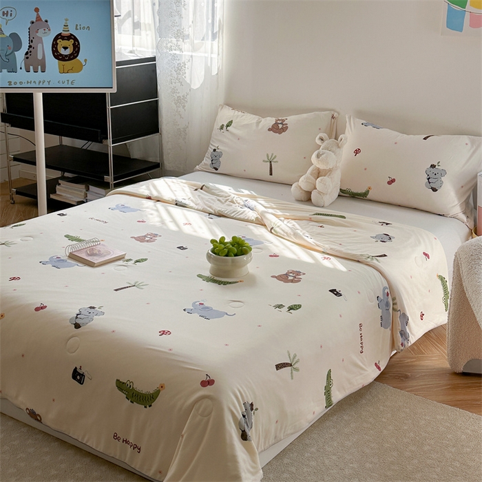 91家纺网 家纺一手货源 找家纺 暖生活 2026新款牛奶针织小清新大豆夏被 森林宝贝