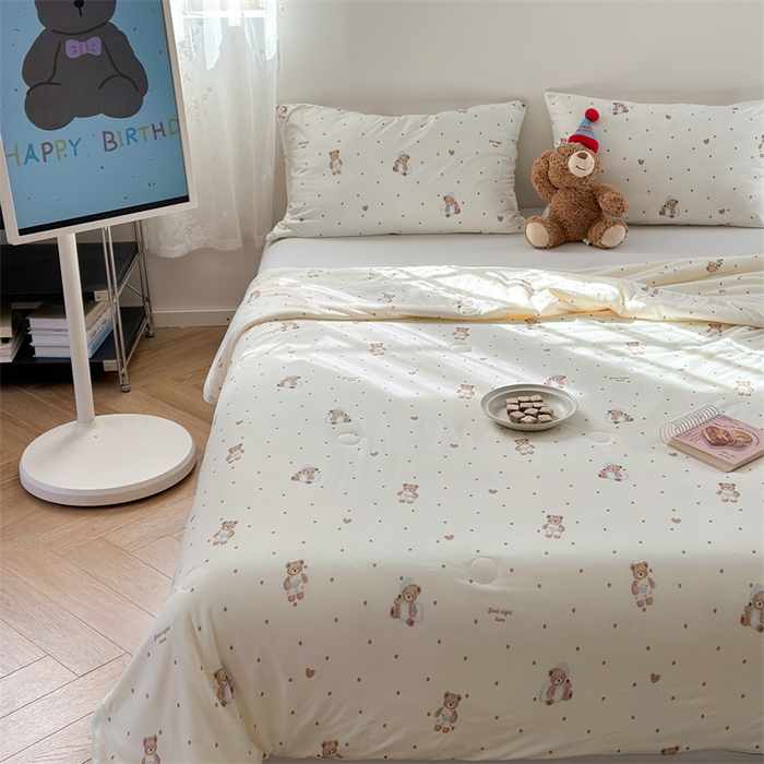 91家纺网 家纺一手货源 找家纺 暖生活 2026新款牛奶针织小清新大豆夏被 晚安熊