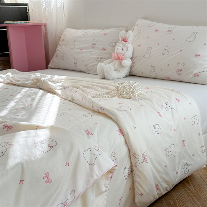 91家纺网 家纺一手货源 找家纺 暖生活 2026新款牛奶针织小清新大豆夏被 小兔兔